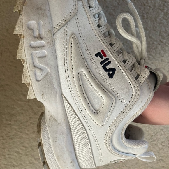 Fila Sneakers Shoe - Picture 3 of 4